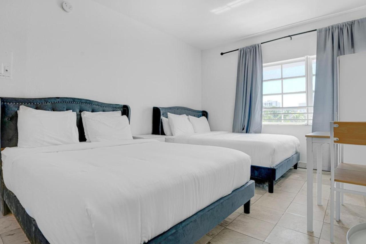 South Chic Retreat Sleeps 4 Apartment